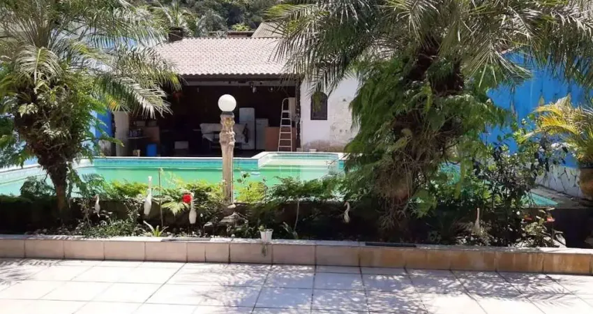 Casa à venda, 327 m² por R$ 1.800.000,00 - Canto do Forte - Praia Grande/SP
