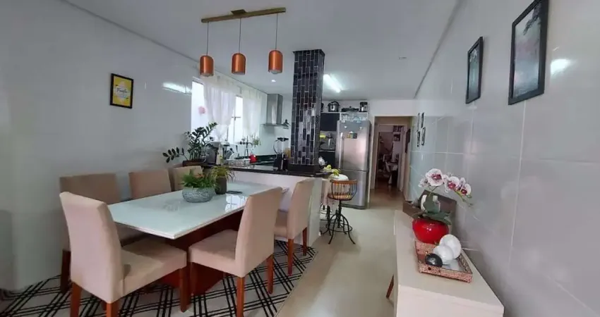 Sobrado Residencial à venda, Vila Guilhermina, Praia Grande - SO0017.