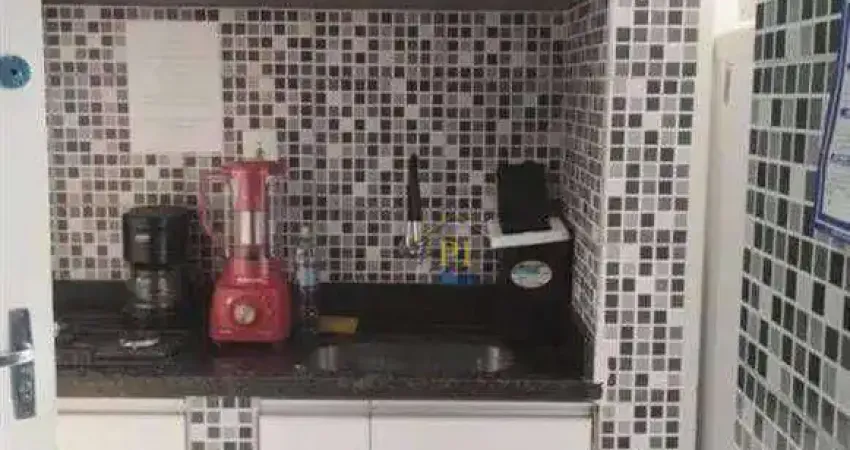 Kitnet com 1 dormitório à venda, 23 m² por R$ 150.000 - Vila Assunção - Praia Grande/SP