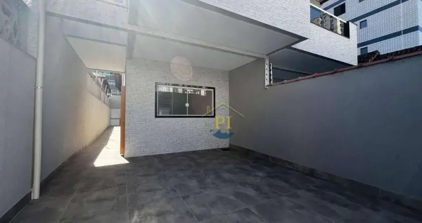 Casa com 3 dormitórios à venda, 130 m² por R$ 750.000 - Vila Assunção - Praia Grande/SP