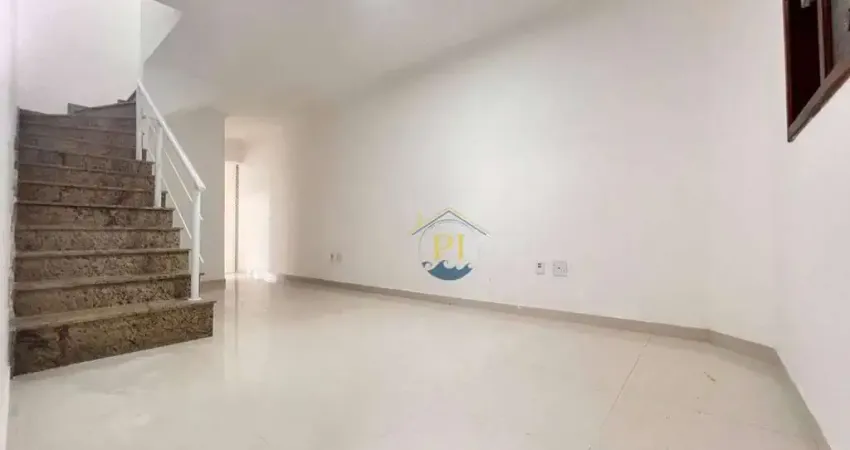 Sobrado com 2 dormitórios à venda, 132 m² por R$ 458.000,00 - Balneário Pires - Praia Grande/SP