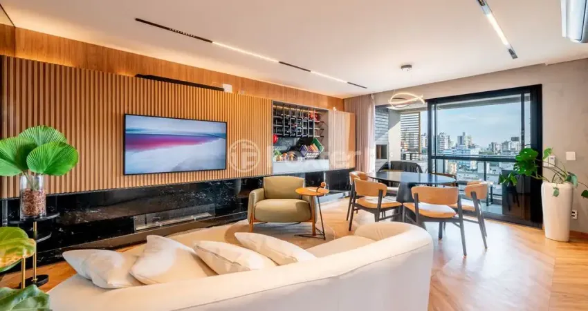 Apartamento com duas suítes, mobiliado em andar alto pronto para morar