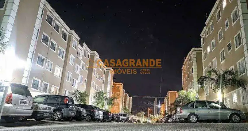 Apartamento com 02 Quartos, 47m² na Vila Tesouro - SJC