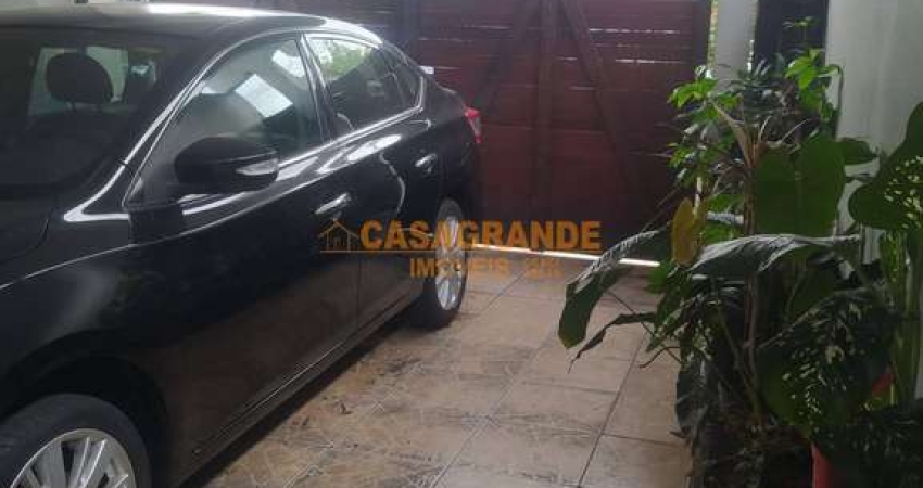 Casa com 04 quartos, 175m² no Residencial União SJC
