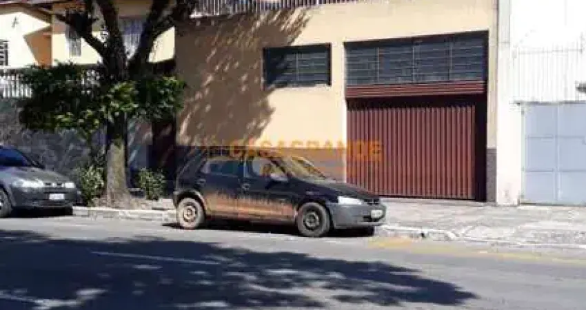 Casa com 03 quartos, 151m² no Santana  SJC