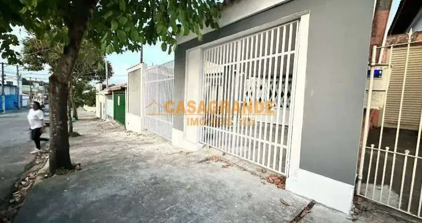 Casa com 03 quartos, 146m² no Vila Maria, SJC