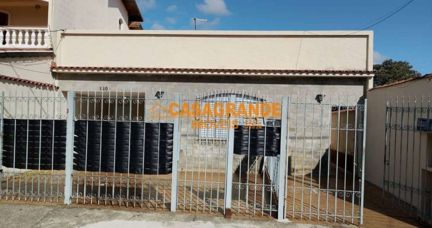 Casa com Edícula 160m² no Vila Tatetuba SJC