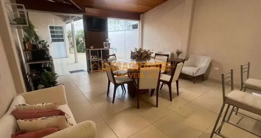 Casa à venda com 2 quartos  no Condomínio Residencial Campo Belo
