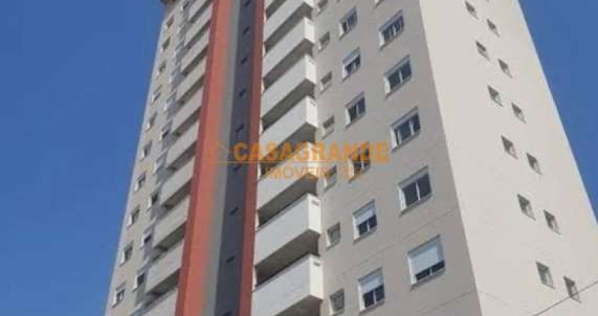 Apartamento com 02 quartos, 53m² no Jardim Satélite