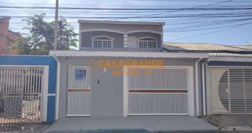 Casa Sobrado com 05 quartos, 180m² no Jardim Nova Flórida, SJC