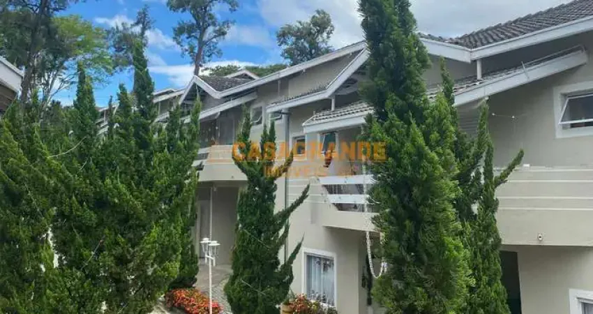 Casa/Sobrado com 03 quartos, 87m² no Chácaras São José, SJC