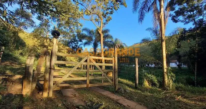 Chácara  com 6.000 mts²  a Venda  no Bairro do Turvo