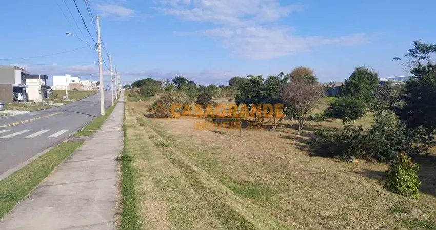 Terreno à Venda no Condomínio Vereda dos Campos - Eugênio de Melo - 250m²