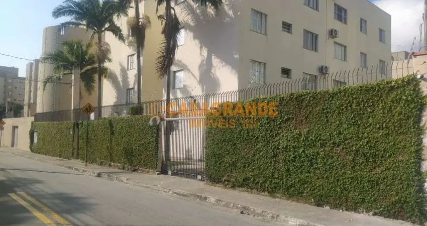 Apartamento todo reformado térreo 60 m² com 02 quartos no jardim Ismênia
