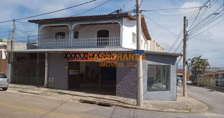 Casa/Sobrado/Comercial com 03 quartos, no Vila Industrial  SJC