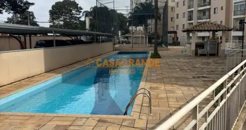 Apartamento  com 2 quartos Condomínio Citta di Roma