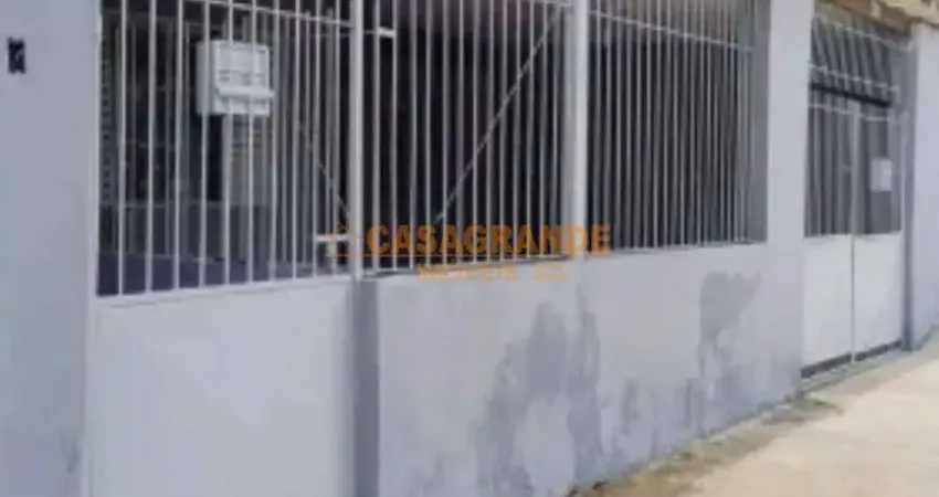 Casa à venda - 3 quartos, 225m², 2 vagas no jardim satélite  sjc