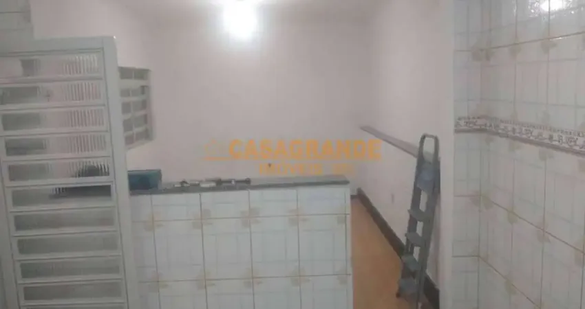 Casa com 4 quartos à venda no Jardim Imperial, São José dos Campos 