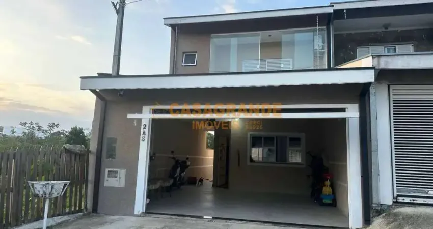 Casa/sobrado à venda - 3 quartos, 1 suíte, 177m² + piscina - chácara araújo