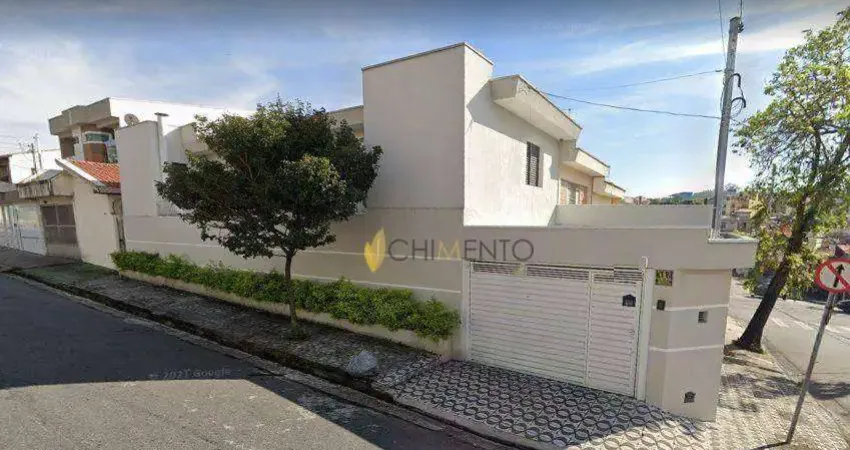 Casa com 3 dormitórios à venda, 170 m² por R$ 740.000,00 - Parque das Nações - Santo André/SP