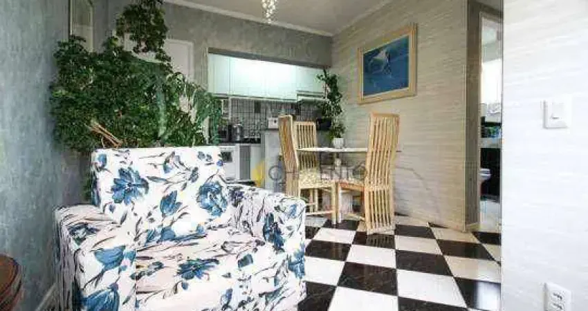 Apartamento com 2 dormitórios à venda, 62 m² por R$ 830.000,00 - Moema - São Paulo/SP