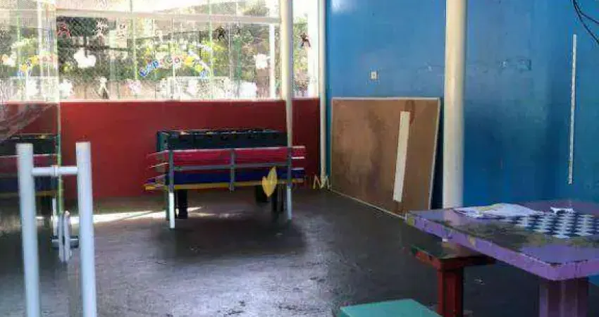 Apartamento com 2 dormitórios à venda, 56 m² por R$ 380.000 - São José - São Caetano do Sul/SP