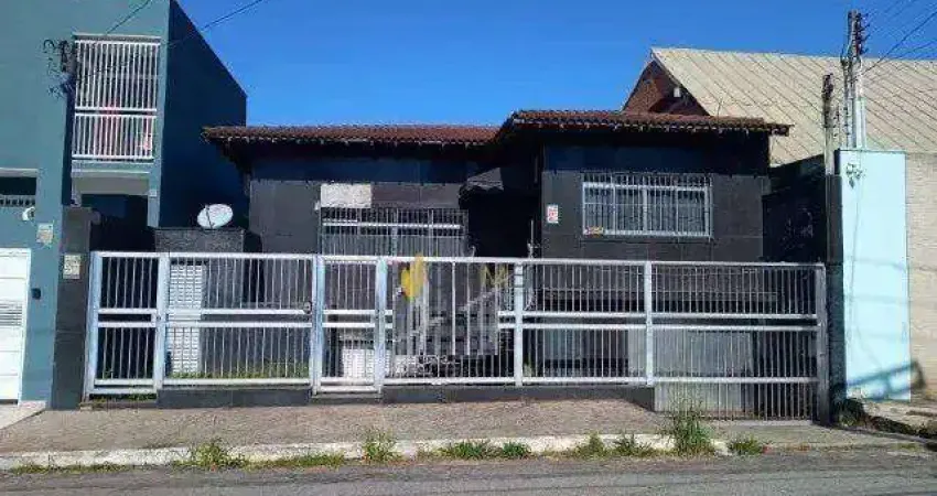 Casa com 4 dormitórios para alugar, 240 m² por R$ 7.600/mês - Vila Brasílio Machado - São Paulo/SP
