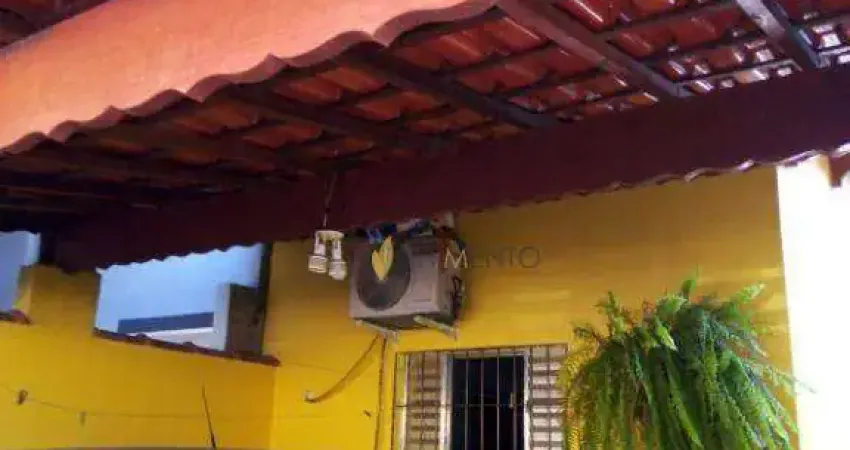 Casa de 78m² const, Terreno 125m², 2 D, 2 V, 2 WC, na Av Jussara Mongaguá. R$145.000,00 +parc