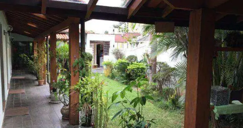 Casa com 4 dormitórios, 392 m² - venda por R$ 2.770.000,00 ou aluguel por R$ 15.200,00/mês - Jardim Marajoara - São Paulo/SP