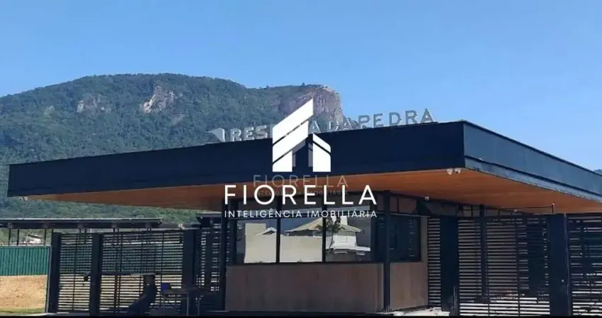 Terreno à venda no condomínio reserva da pedra, pedra branca, palhoça-sc.