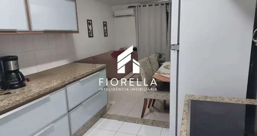 Apartamento mobiliado com 2 dormitórios a 50m da praia - coqueiros, florianópolis