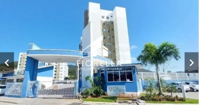 Apartamento 02 quartos localizado no bairro pedra branca - palhoça/sc