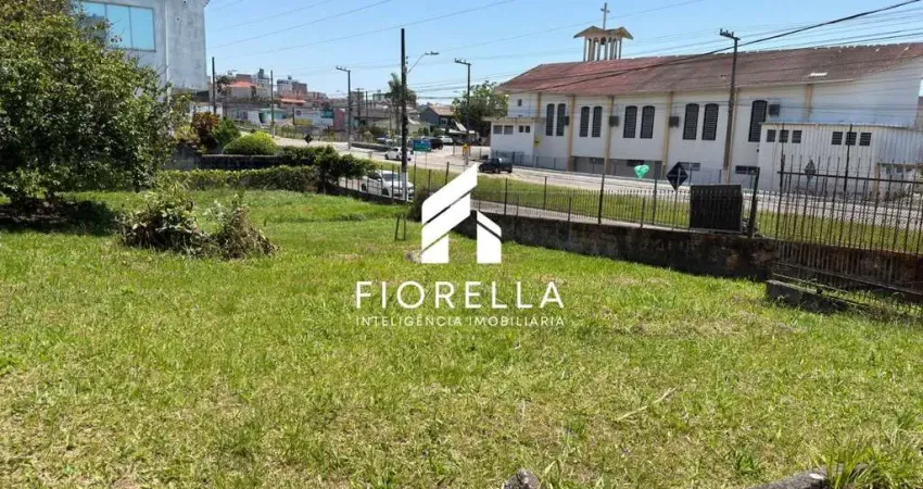 Terreno à venda na Avenida Osvaldo José do Amaral, Real Parque, São José