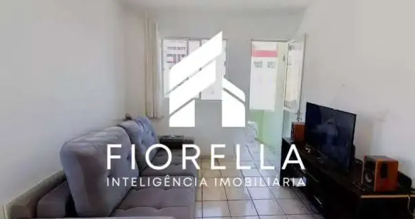 Apartamento com 03 dormitórios, bem localizado e funcional no Kobrasol - São José