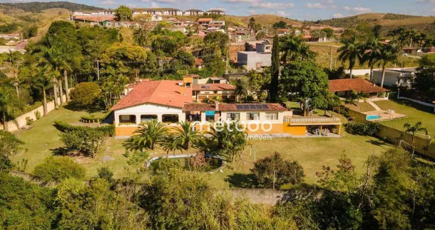 Chácara com 03 casas à venda, 4614 m² por R$ 5.000.000 - Nogueira - Guararema/SP