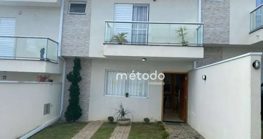 Casa com 3 dormitórios à venda, 99 m² por R$ 800.000,00 - Condomínio Residencial Oliveira - Guararema/SP