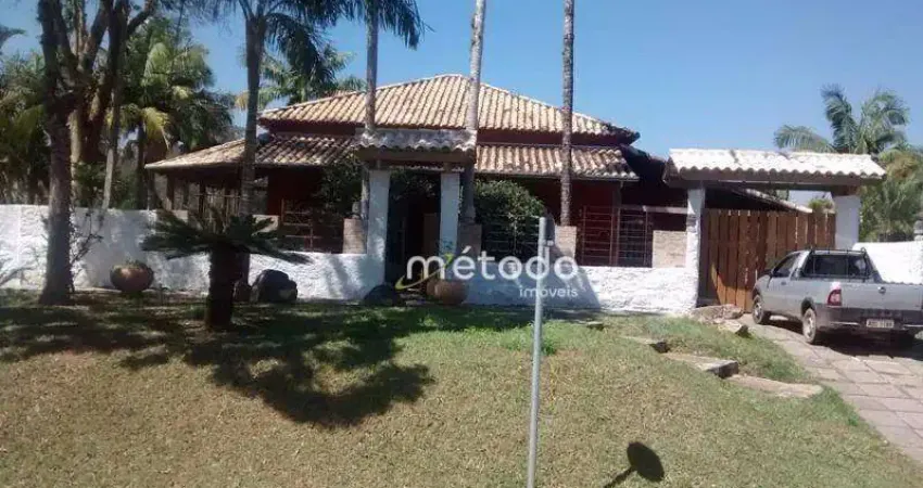 Casa com 2 dormitórios à venda, 400 m² por R$ 1.280.000,00 - Freguesia da Escada - Guararema/SP