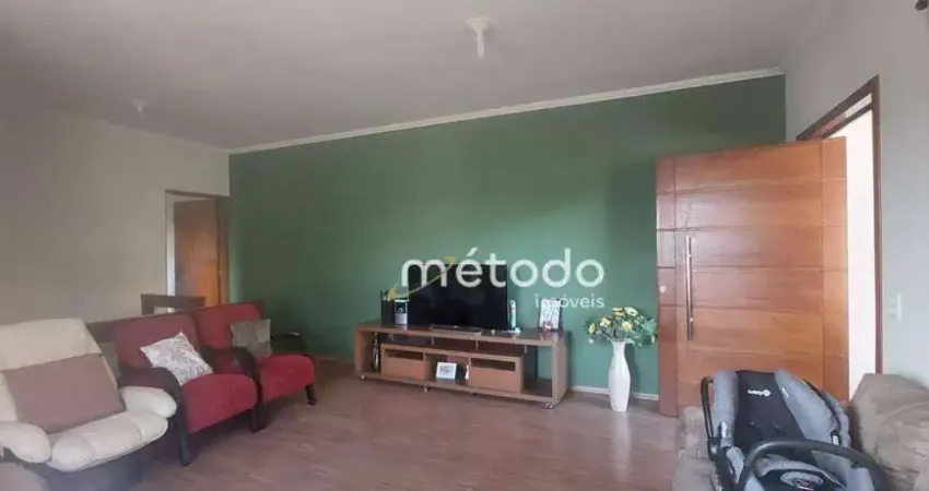 Casa à venda, 232 m² por R$ 780.000,00 - Instituto do Álcool - Guararema/SP