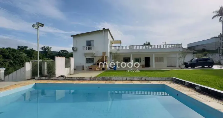 Chácara com 4 dormitórios à venda, 2957 m² por R$ 1.066.000,00 - Instituto do Álcool - Guararema/SP