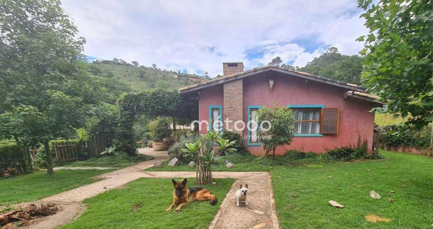 Sítio com 4 dormitórios à venda, 20000 m² por R$ 1.300.000 - Lagoa Nova - Guararema/SP