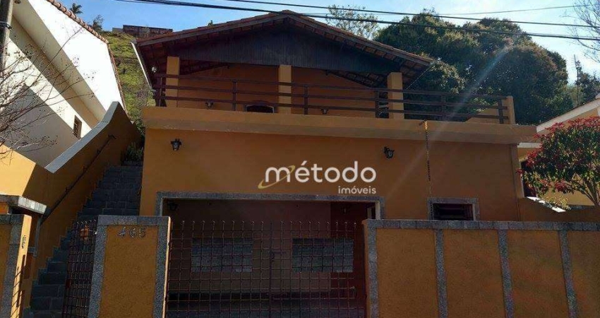 Casa com 3 dormitórios à venda por R$ 850.000,00 - Centro - Guararema/SP