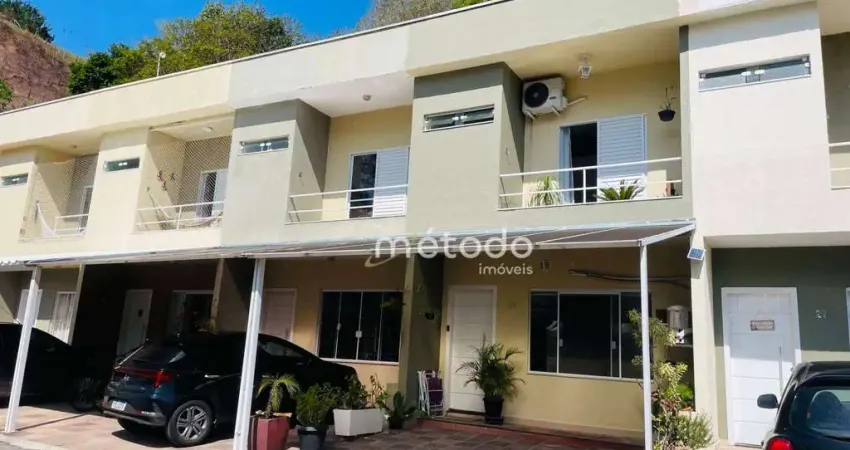 Casa com 2 dormitórios à venda, 94 m² por R$ 580.000,00 - Condomínio Residencial Forest Hills - Guararema/SP