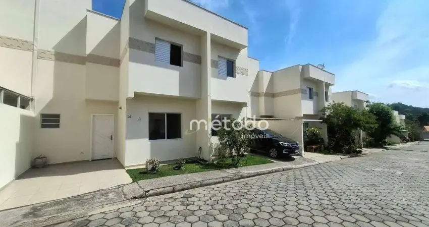 Casa com 2 dormitórios à venda, 68 m² por R$ 480.000,00 - Condomínio Residencial Vila Bella - Guararema/SP