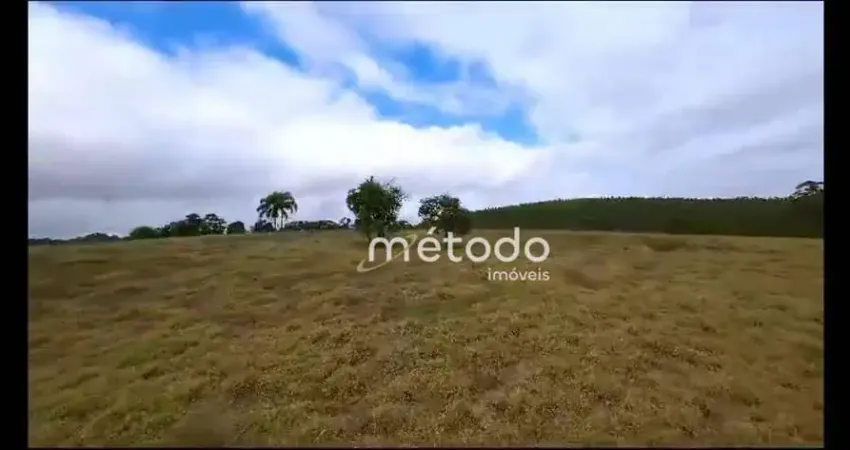 Sítio à venda, 302000 m² por R$ 2.500.000,00 - Lagoa Nova - Guararema/SP