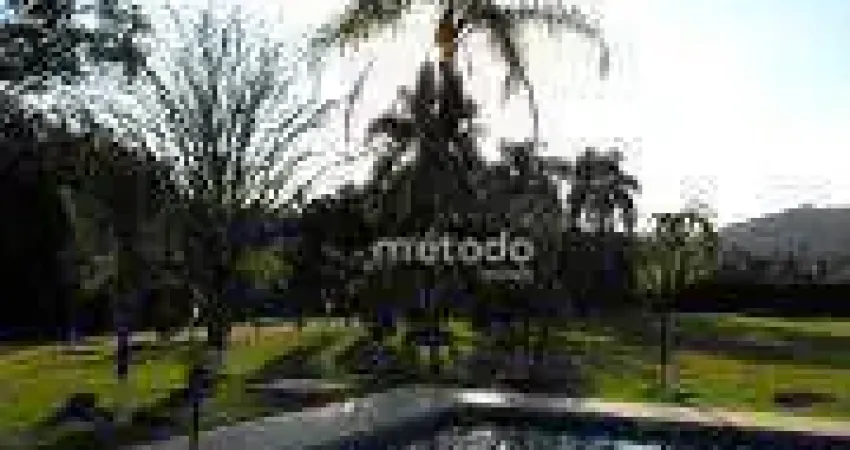 Chácara com 4 dormitórios à venda, 2000 m² por R$ 2.200.000,00 - Itapema - Guararema/SP