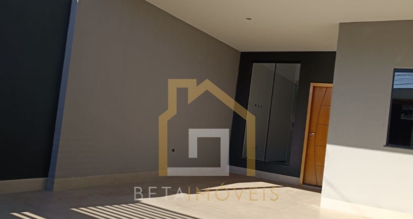 Casa com 3 quartos à venda na Avenida Marialva, 125, Jardim São Pedro, Marialva