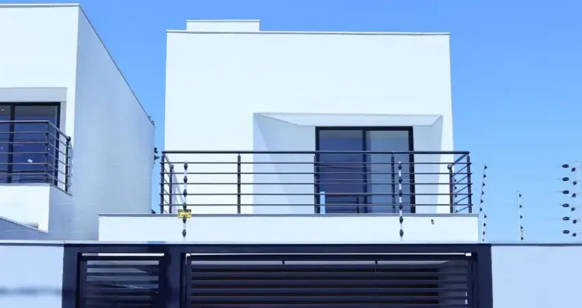 Casa com 3 quartos à venda na Rua 12, 110, Centro Cívico de Maringá, Maringá