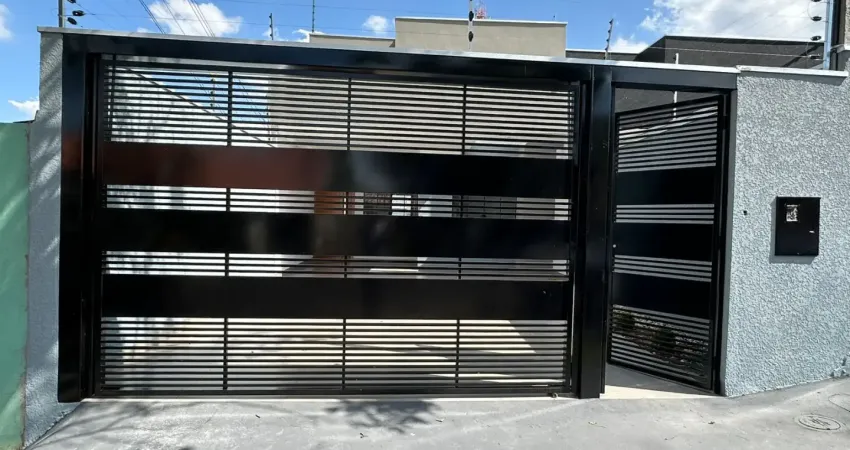 Casa com 3 quartos à venda na Rua Universo, Jardim Universo, Maringá