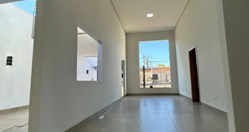 Casa com 3 quartos à venda na Rua Ébano, Parque Residencial Quebec, Maringá