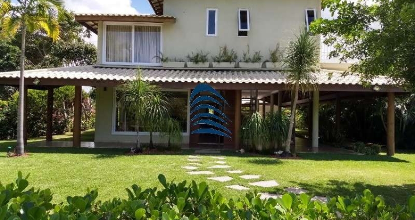 Excelente casa em Itacimirim no condomínio Quinta das Lagoas com 5 suítes, 1.000 m2  de Terreno, 500 m2 de área construída, espaço gourmet, churrasqueira, forno e piscina e 7 vagas